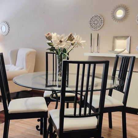 Rias Baixas En Ribeira Piso Centrico Con Parking Y Wifi Apartman Kültér fotó