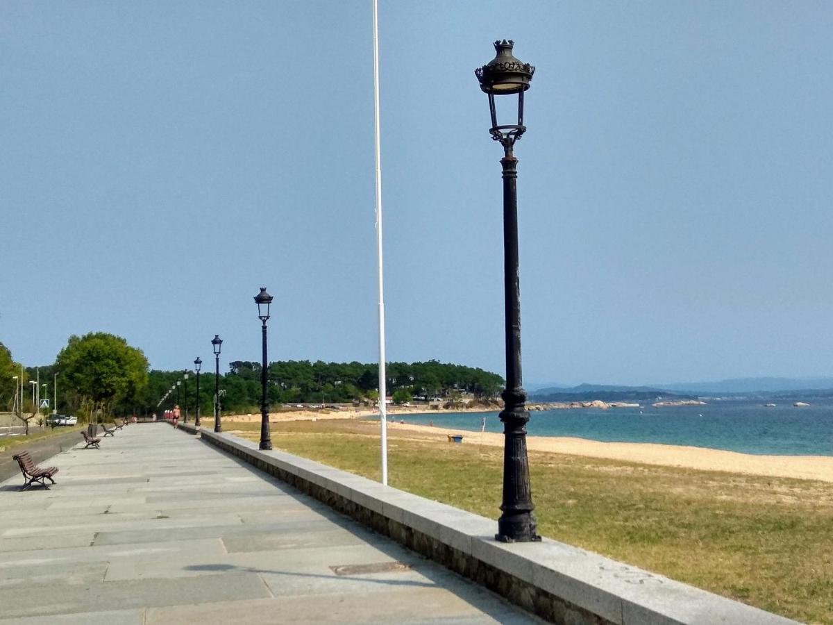 Rias Baixas En Ribeira Piso Centrico Con Parking Y Wifi Apartman Kültér fotó