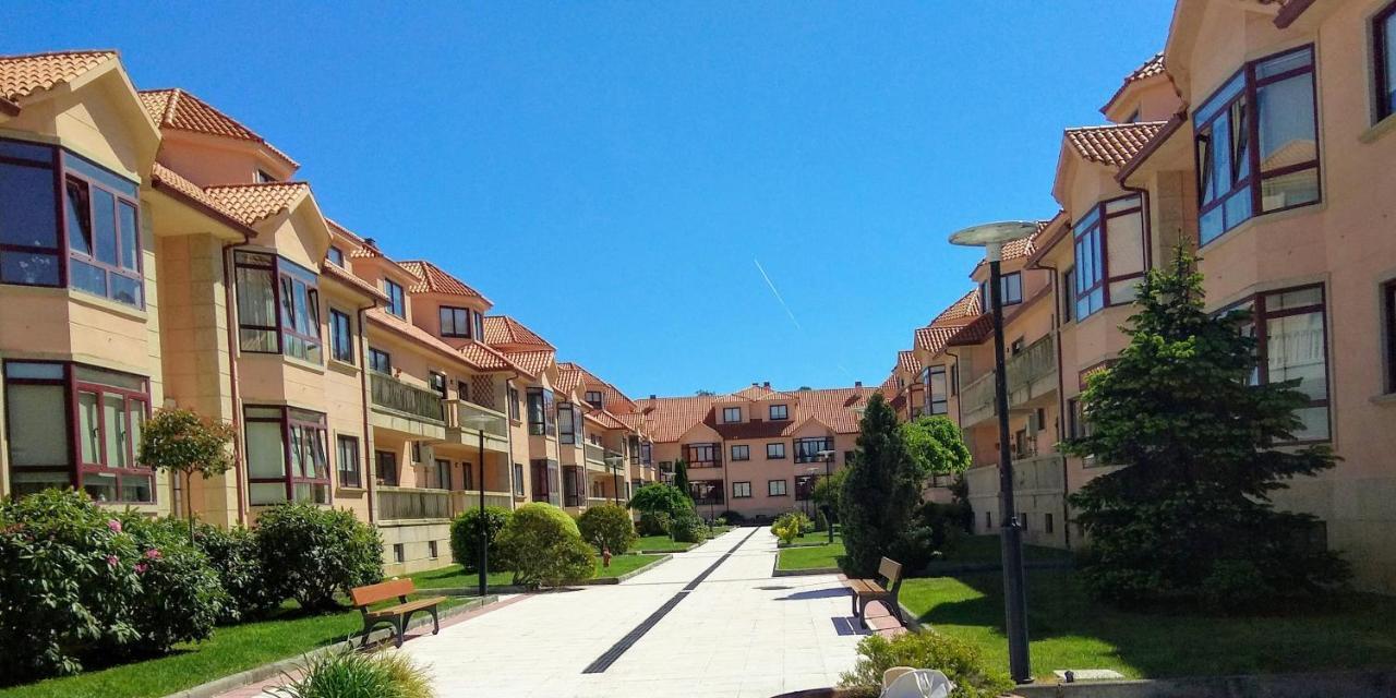 Rias Baixas En Ribeira Piso Centrico Con Parking Y Wifi Apartman Kültér fotó
